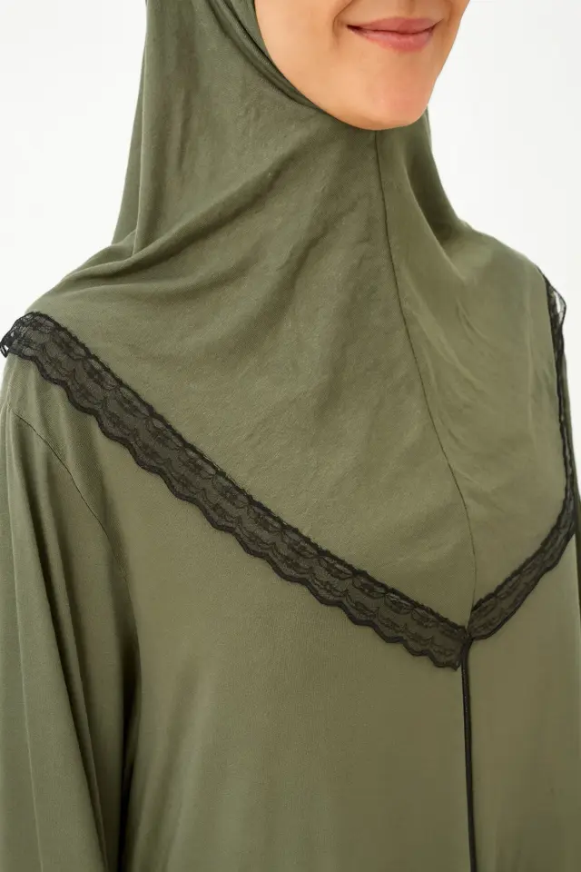 Kendinden Örtülü Fermuarlı Namaz Elbisesi – Yeşil