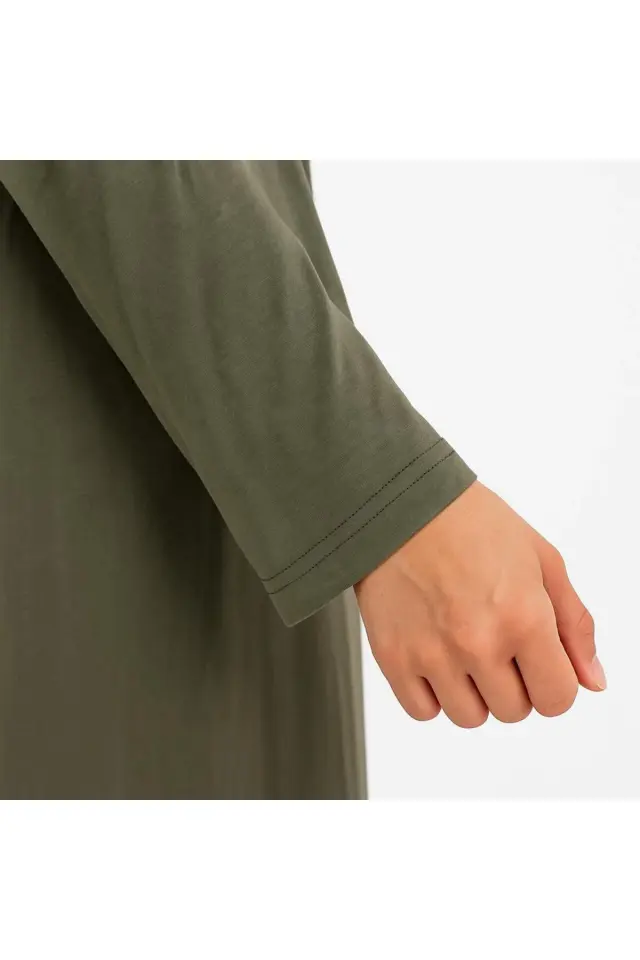 Kendinden Örtülü Fermuarlı Namaz Elbisesi – Yeşil