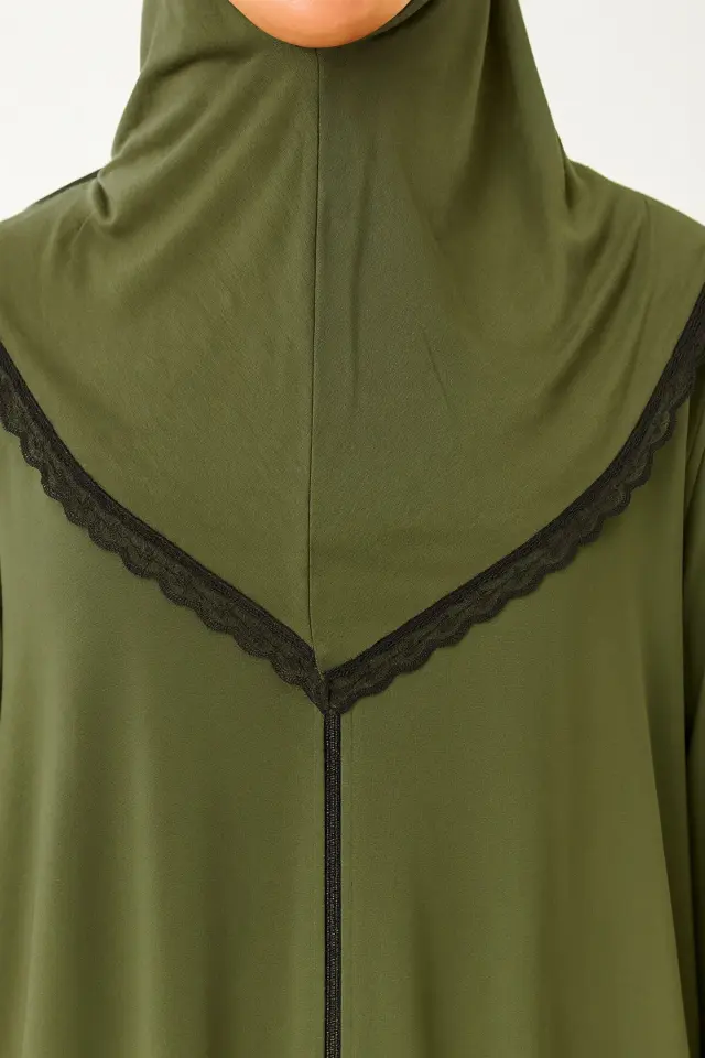 Kendinden Örtülü Fermuarlı Namaz Elbisesi – Yeşil